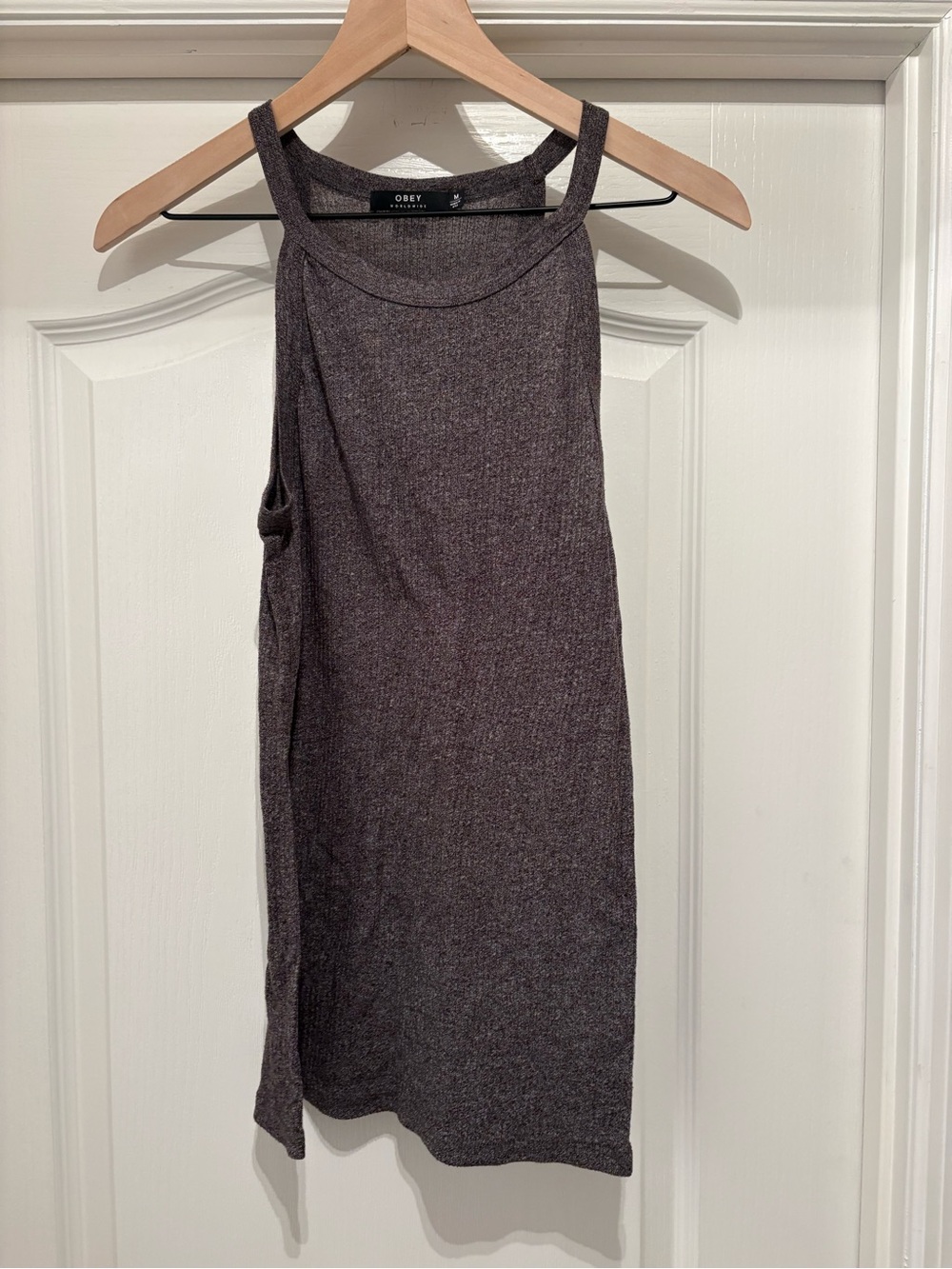 Women’s Obey Worldwide ribbed tank top size M